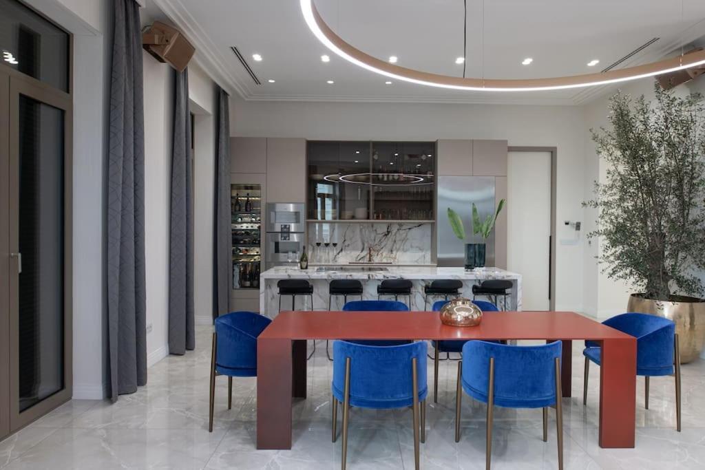 Luxury Penthouse In Downtown Budapešť