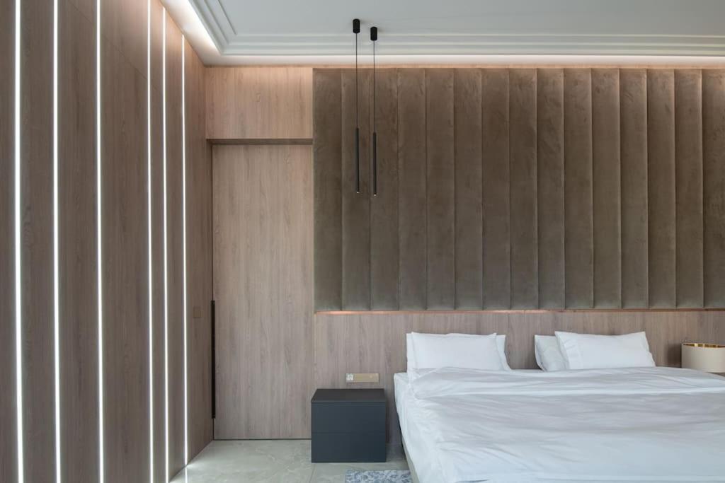 Luxury Penthouse In Downtown Apartmán