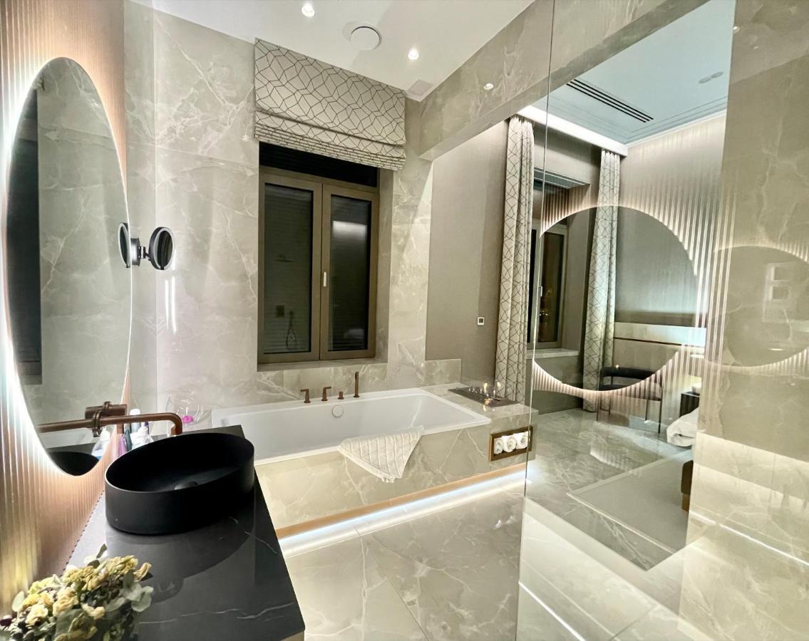 Apartment Luxury Penthouse In Downtown *