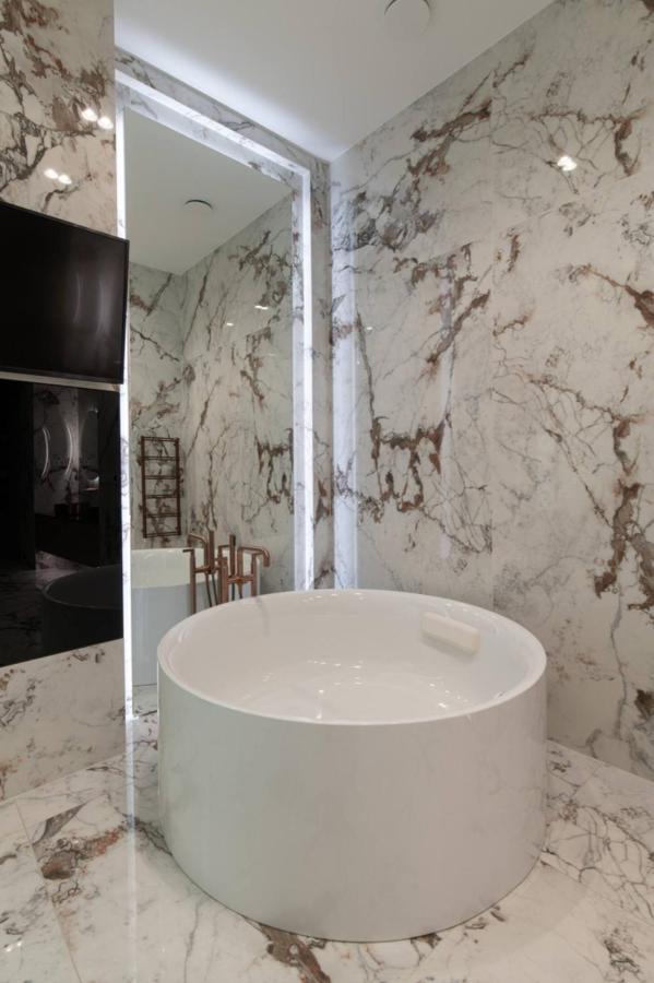 Luxury Penthouse In Downtown Boedapest
